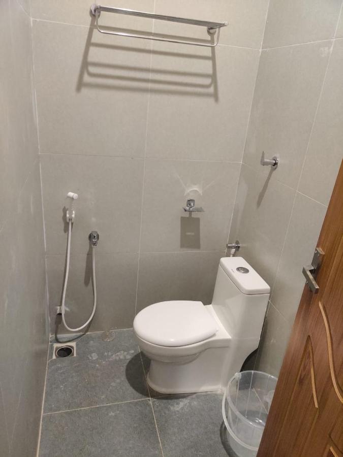 Sri Balaji Lodging Hotel Tiruchchendūr Екстериор снимка